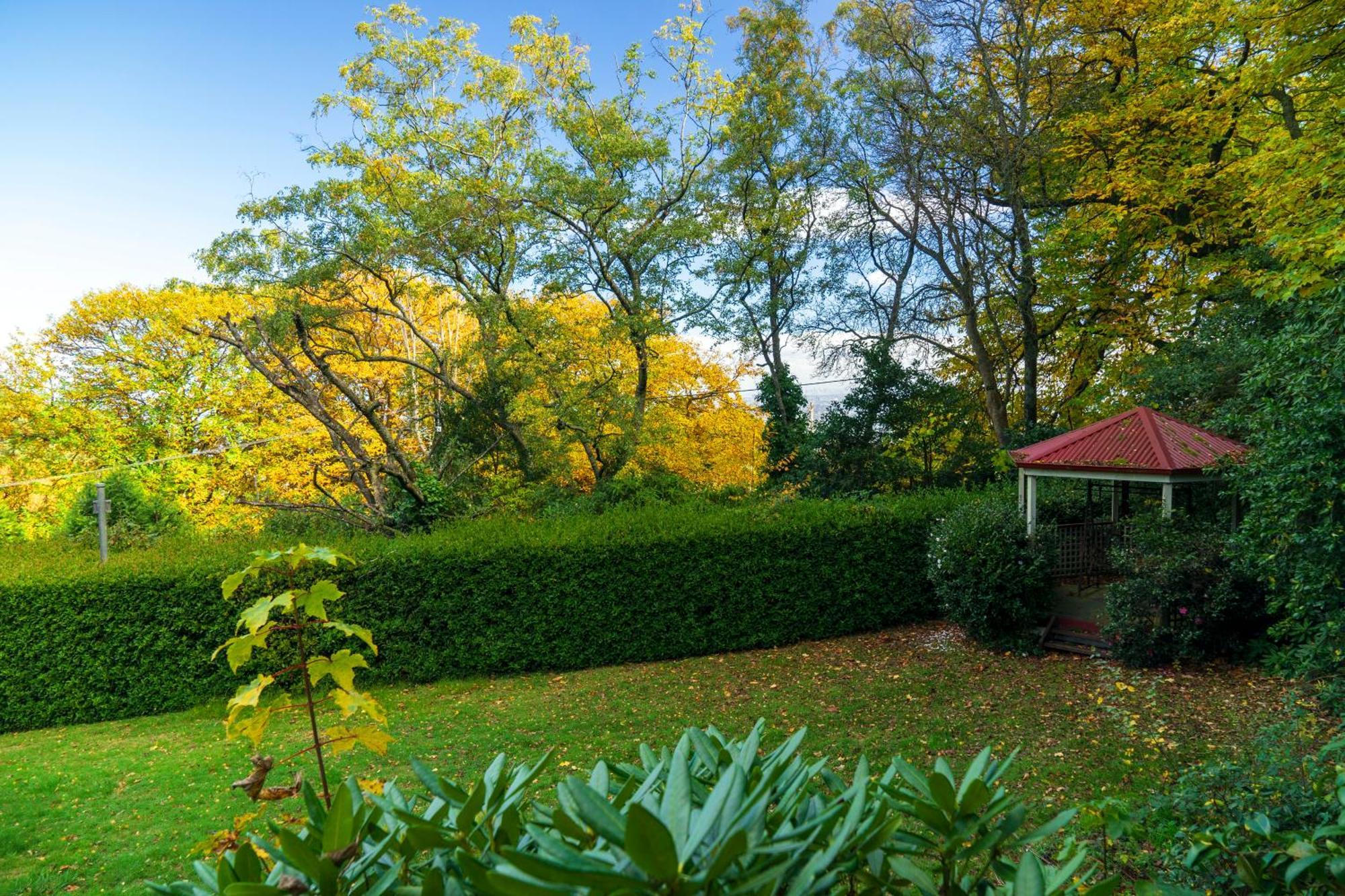 Observatory Cottages เมาท์ดันเดนอง ห้อง รูปภาพ